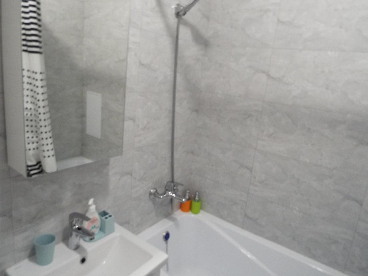 Esil Plaza Apartment Astana Extérieur photo